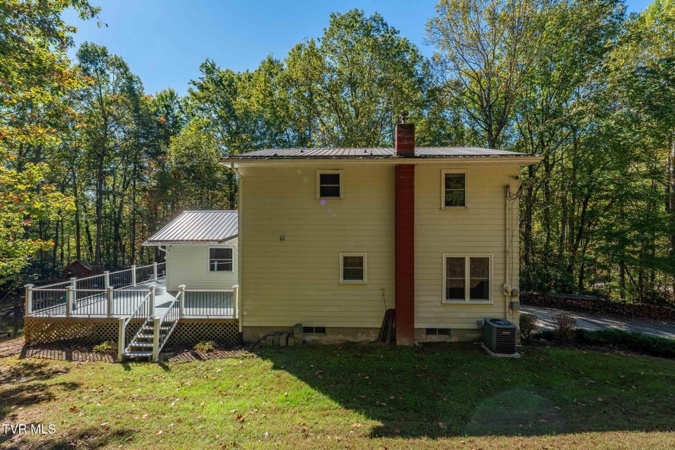 Photo #24: 2028 Shingletown Road