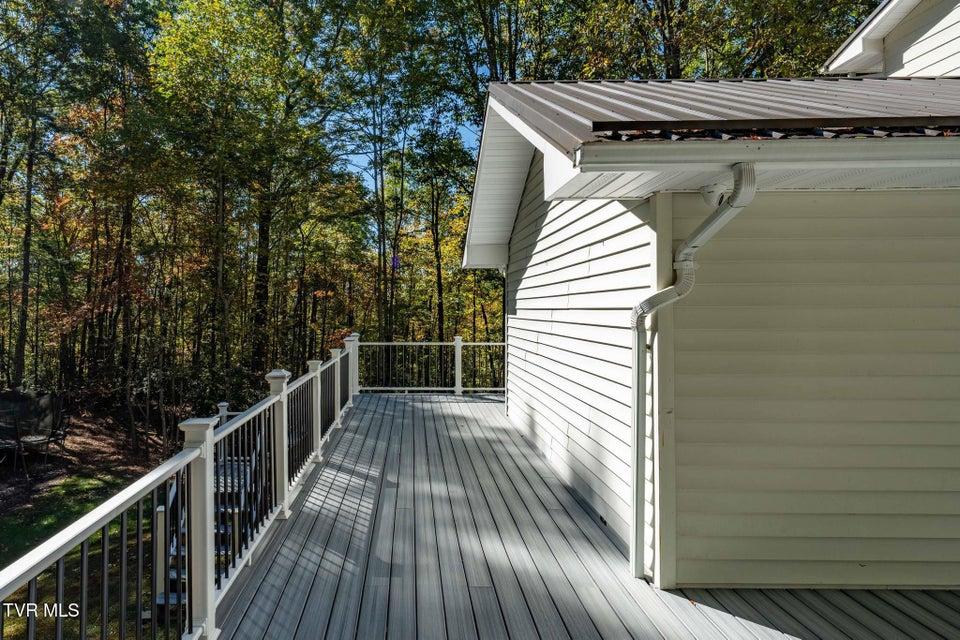 Photo #29: 2028 Shingletown Road