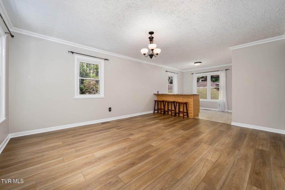 Photo #38: 2028 Shingletown Road