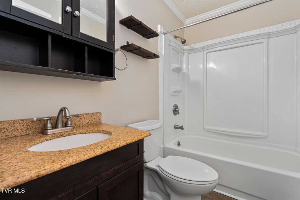 Photo #57: 2028 Shingletown Road