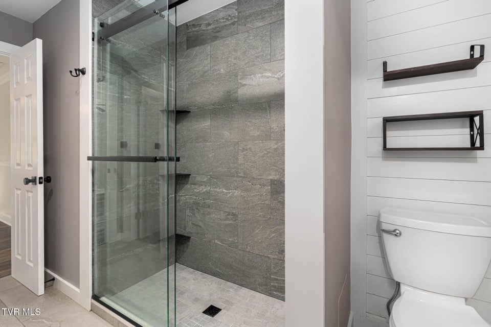 Photo #63: 2028 Shingletown Road