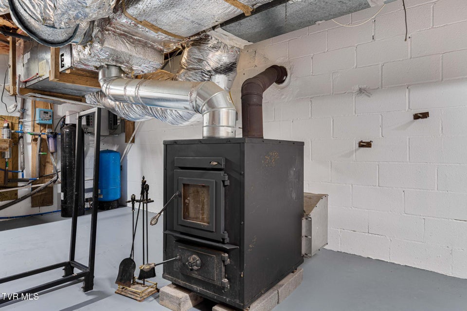 Photo #67: 2028 Shingletown Road