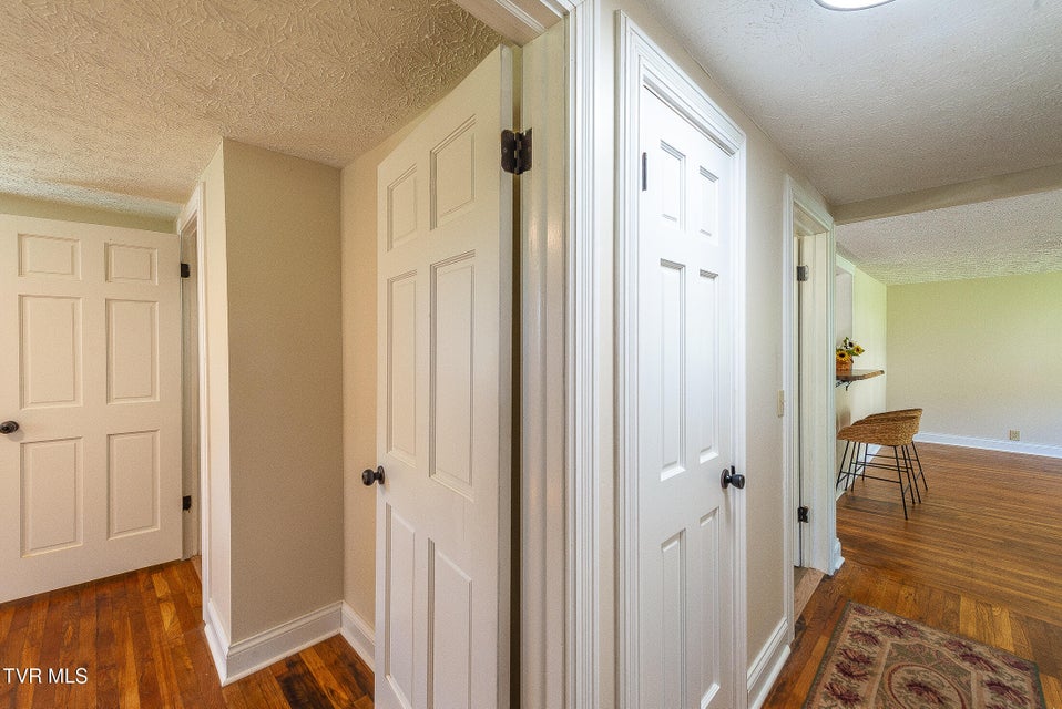 Photo #20: 244 Chapel Street