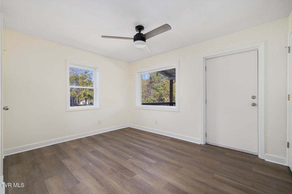 Photo #18: 260 Buttermilk Road