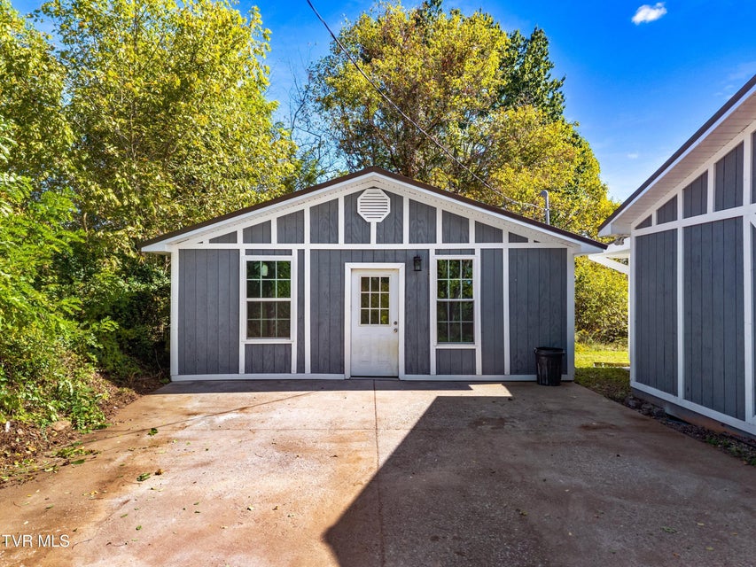 Photo #27: 246 Collingsworth Road