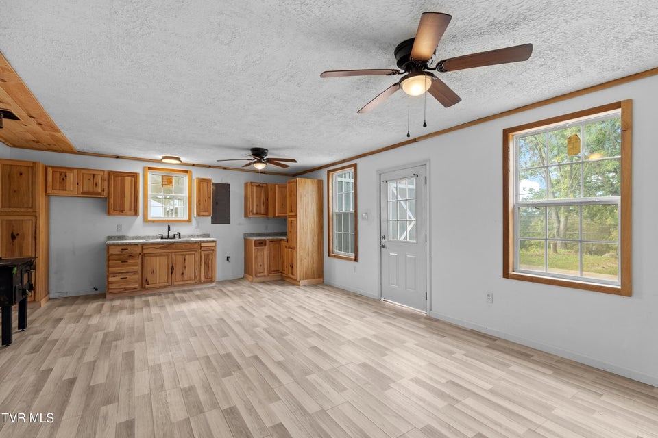 Photo #30: 246 Collingsworth Road