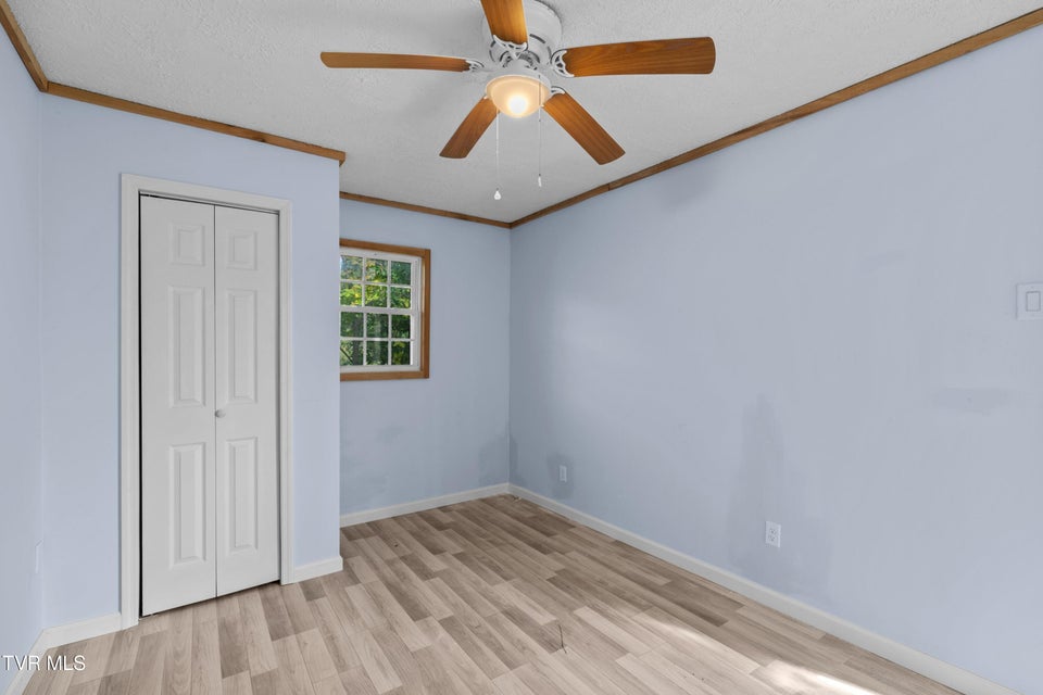 Photo #32: 246 Collingsworth Road