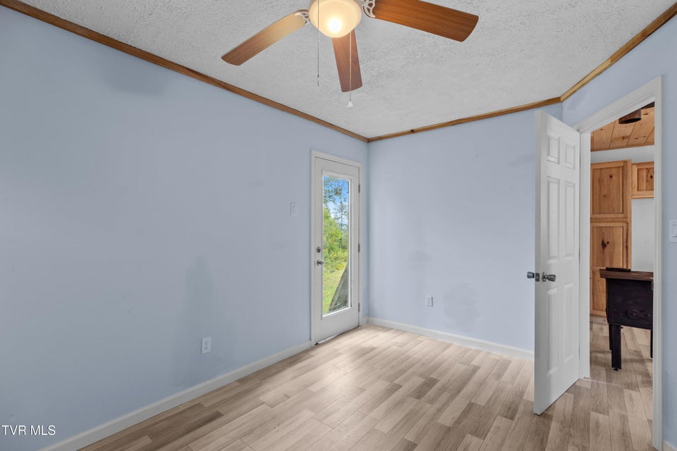 Photo #34: 246 Collingsworth Road