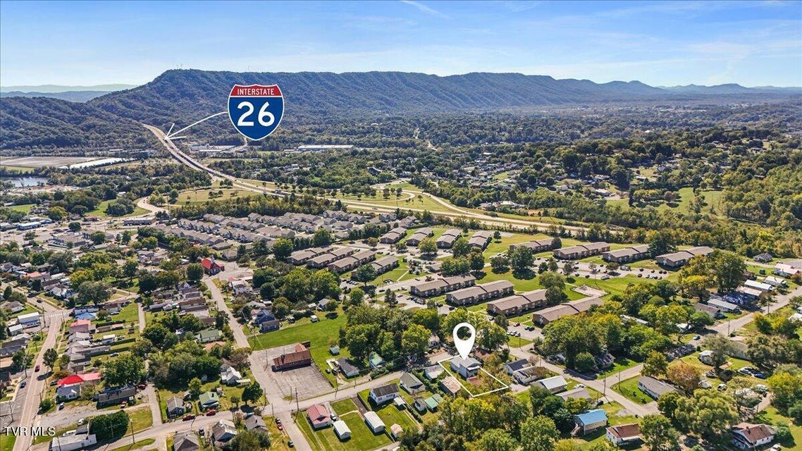 Photo #4: 1620 Lake Street