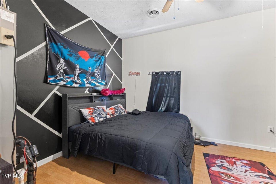 Photo #14: 1620 Lake Street