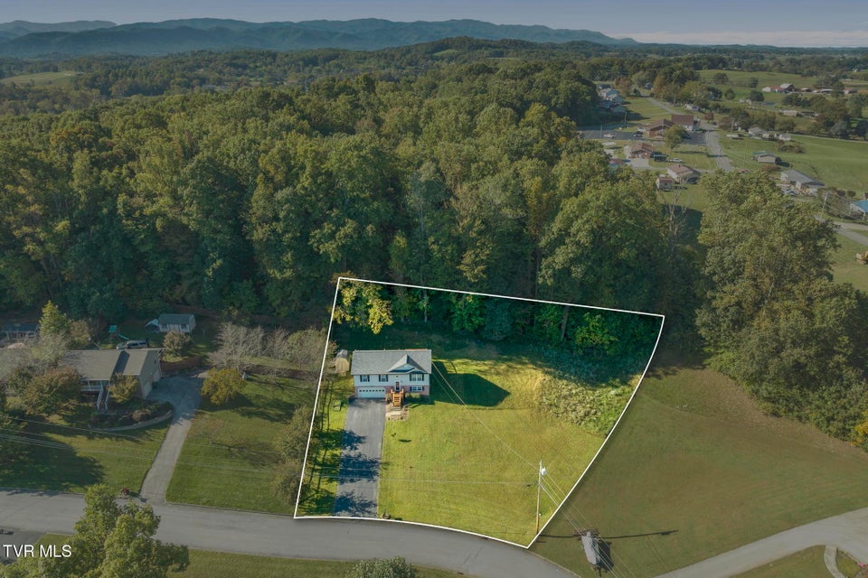 Photo #4: 507 Emma Grace Drive