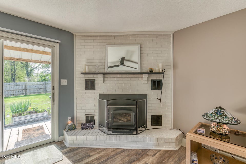 Photo #6: 109 Canterbury Lane