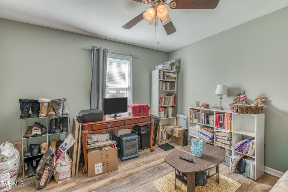 Photo #20: 109 Canterbury Lane