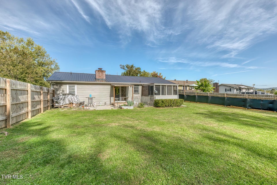 Photo #25: 109 Canterbury Lane