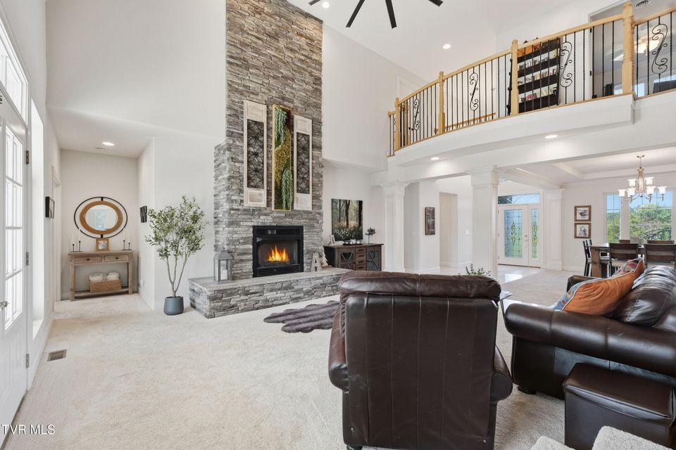 Photo #13: 534 Buckingham Road