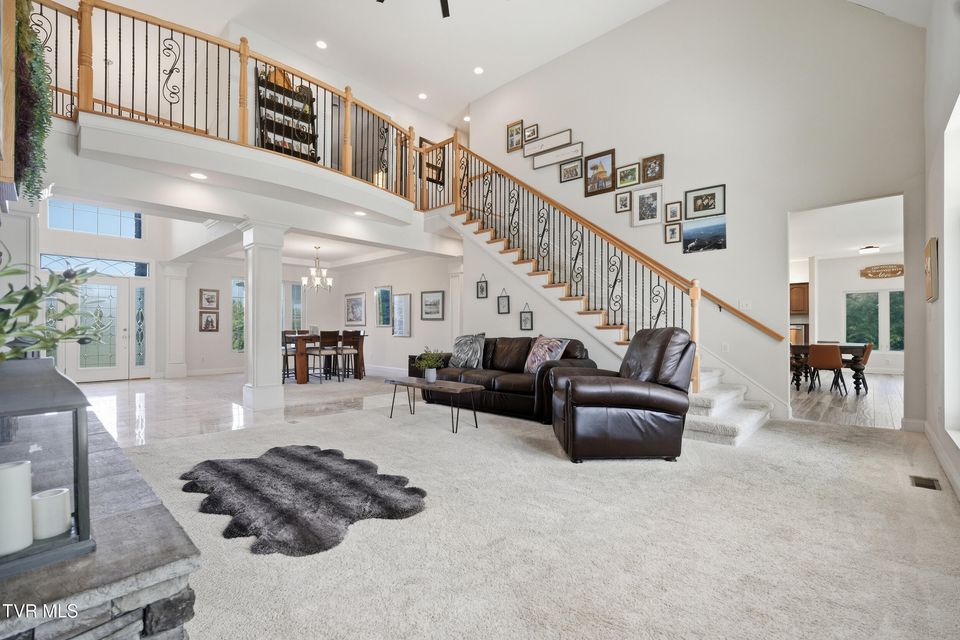 Photo #14: 534 Buckingham Road