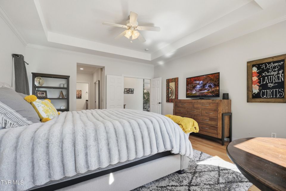 Photo #27: 534 Buckingham Road