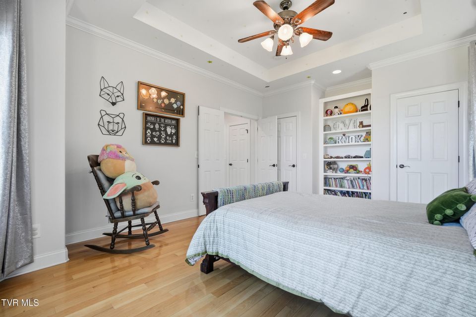 Photo #38: 534 Buckingham Road