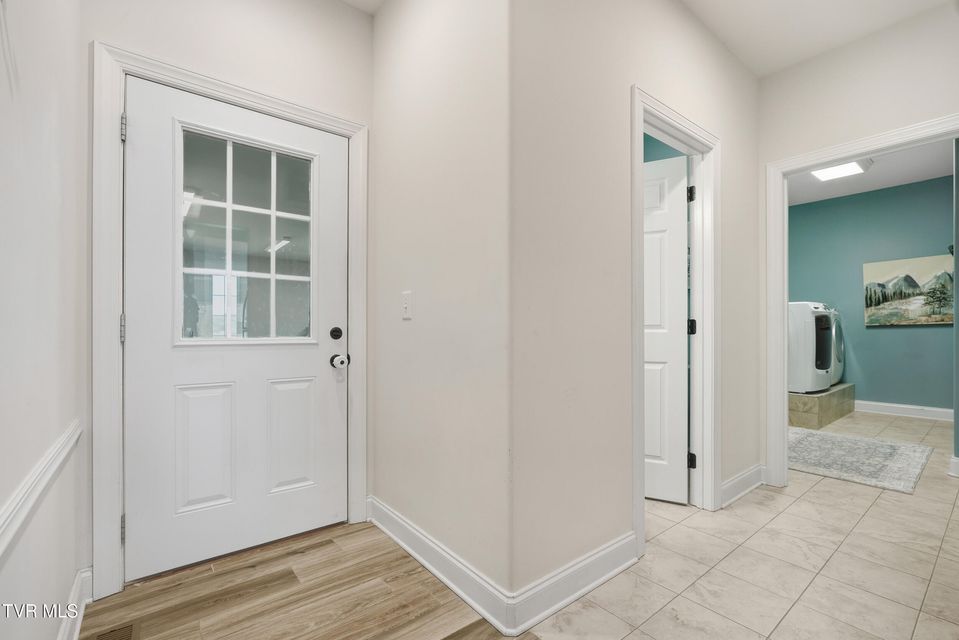 Photo #40: 534 Buckingham Road