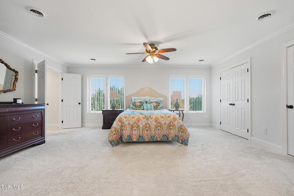 Photo #47: 534 Buckingham Road