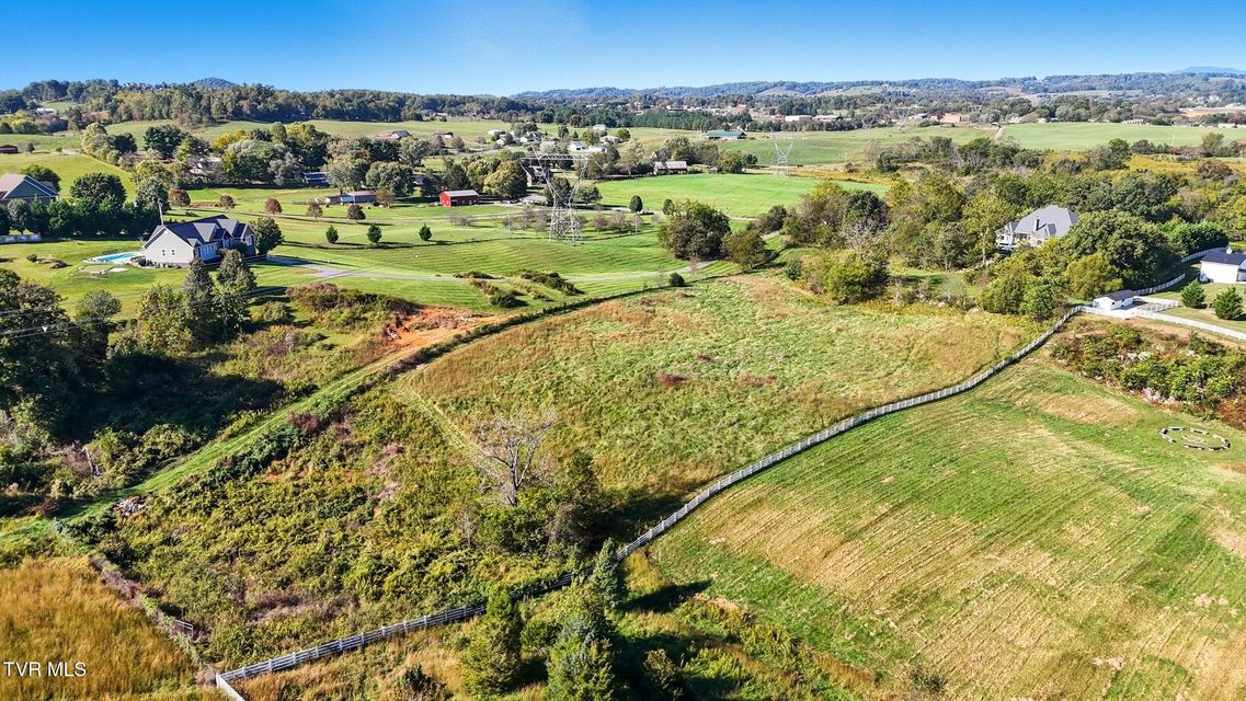 Photo #69: 534 Buckingham Road