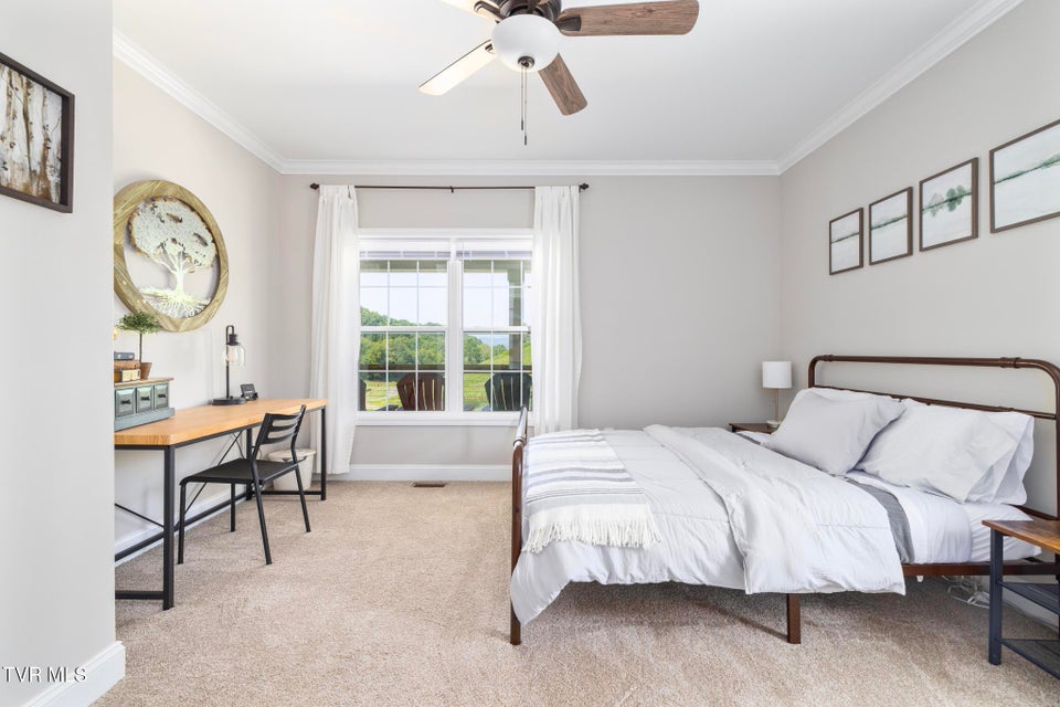 Photo #22: 306 Silver Oak Trail