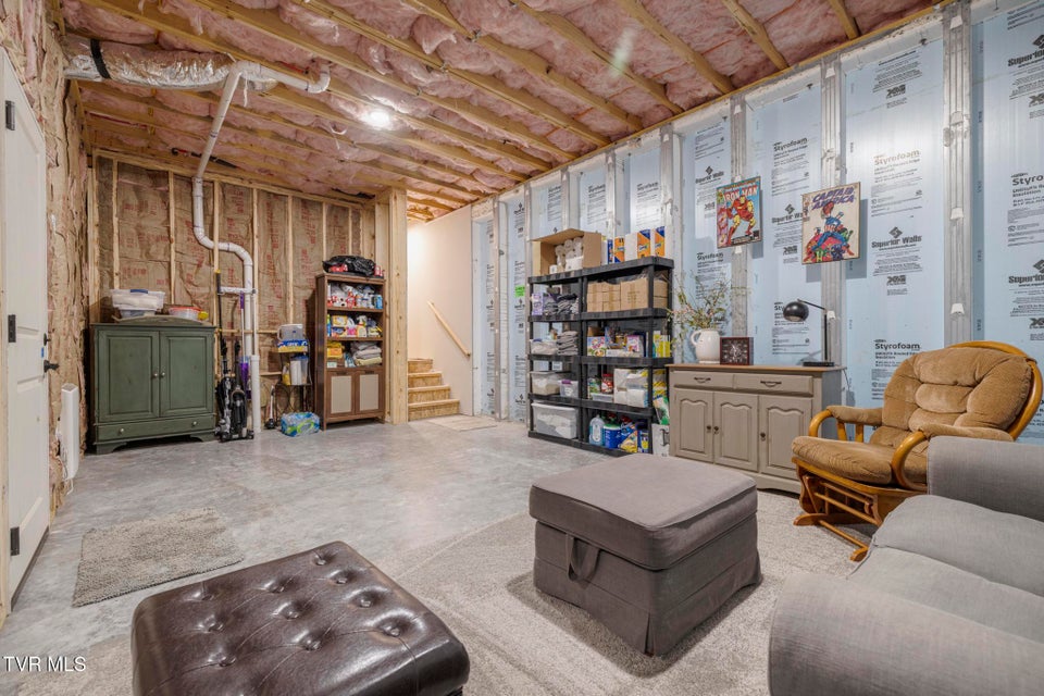 Photo #35: 306 Silver Oak Trail