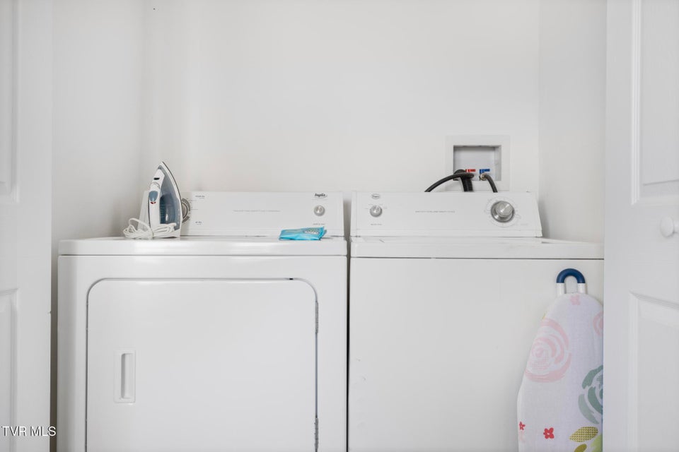 Photo #22: 722 Holston Street