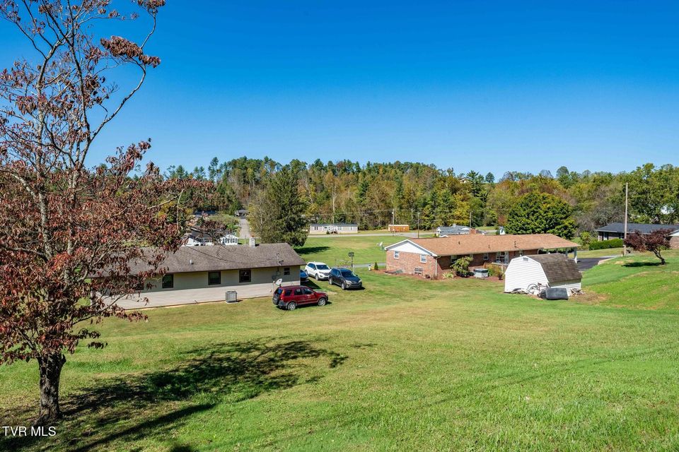 Photo #19: 358 Carr Street