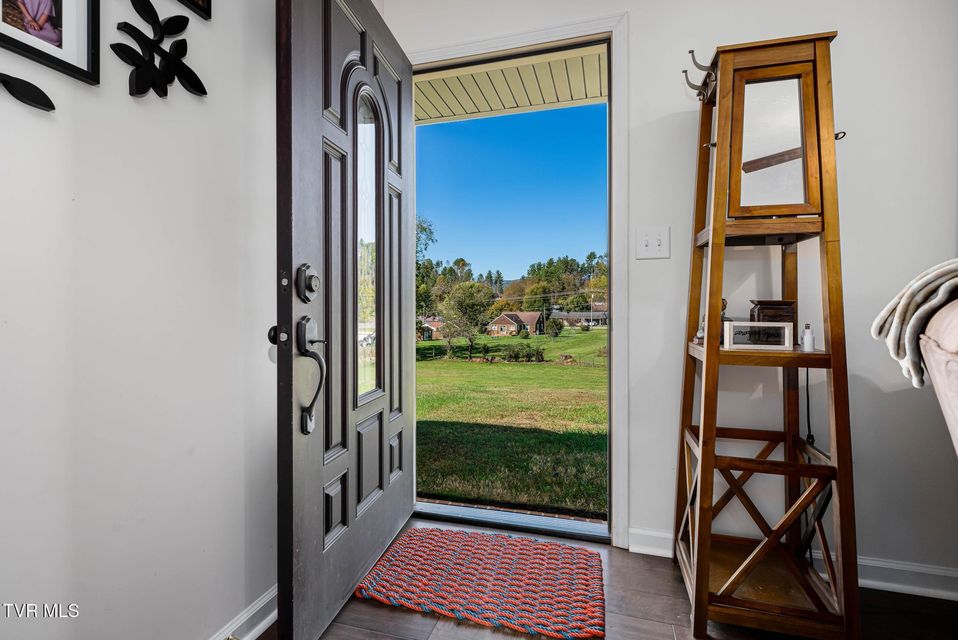 Photo #22: 358 Carr Street