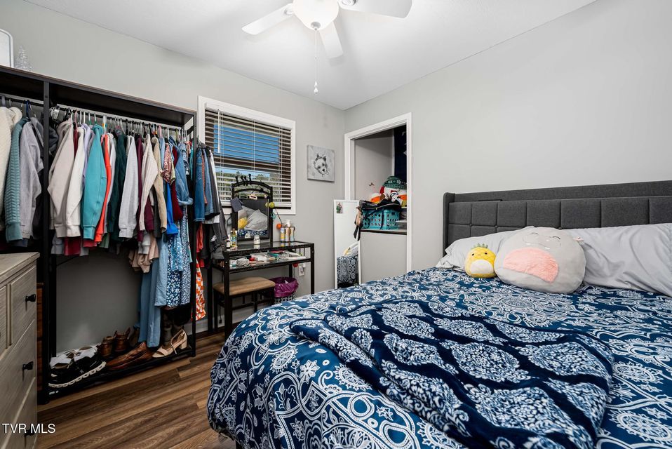 Photo #34: 358 Carr Street