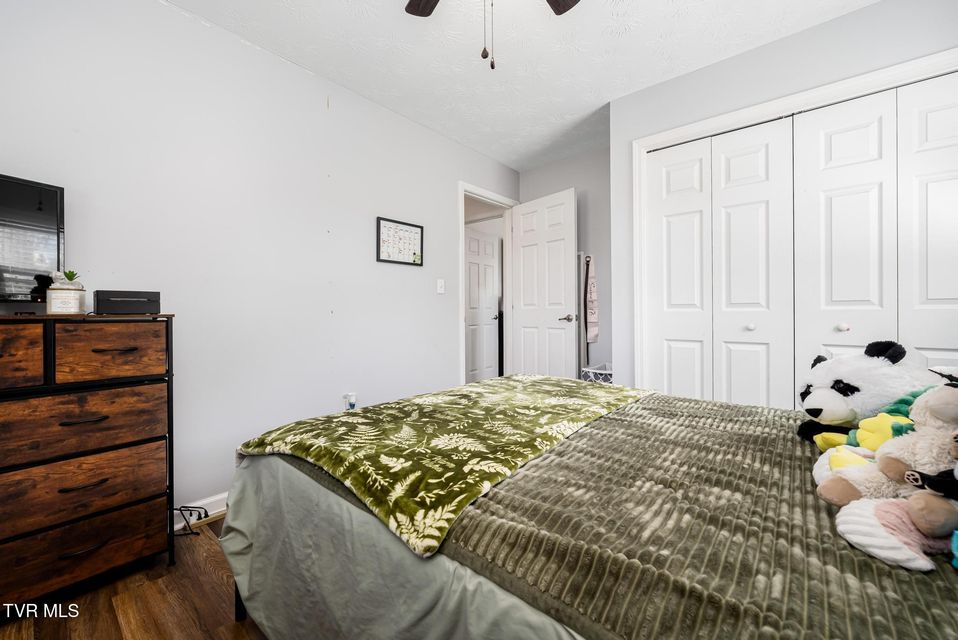 Photo #38: 358 Carr Street