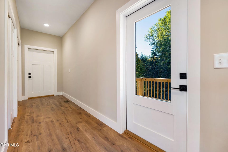 Photo #35: 297 Laurel Way