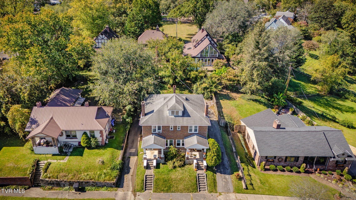 Photo #43: 722 Holston Street