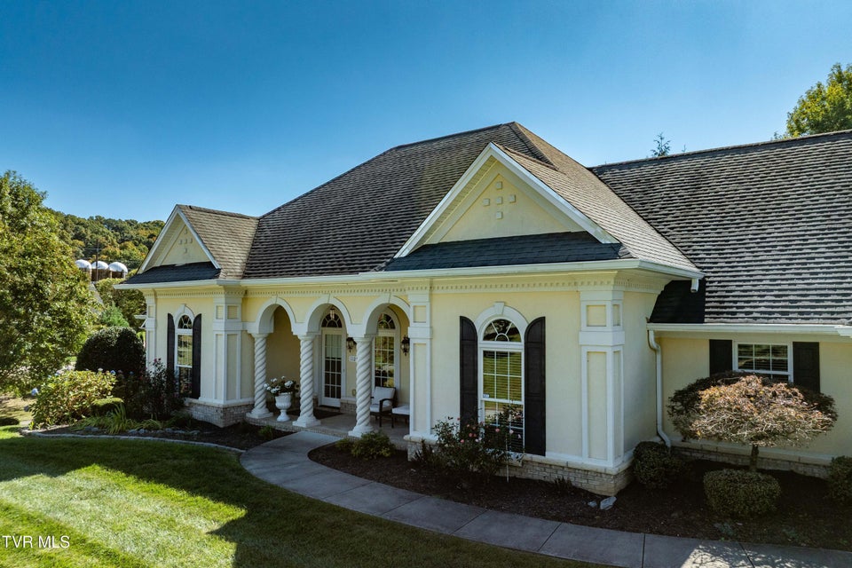 Photo #3: 1128 Keeview Drive