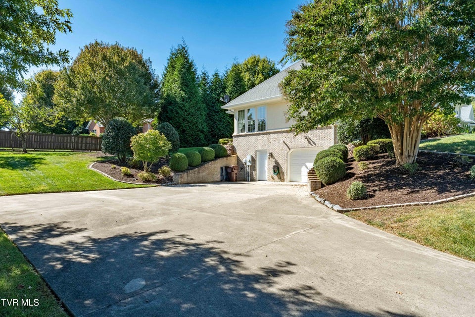 Photo #6: 1128 Keeview Drive