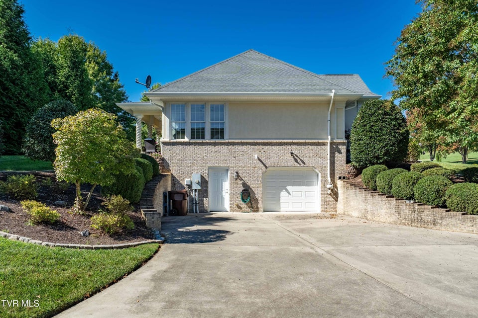 Photo #7: 1128 Keeview Drive