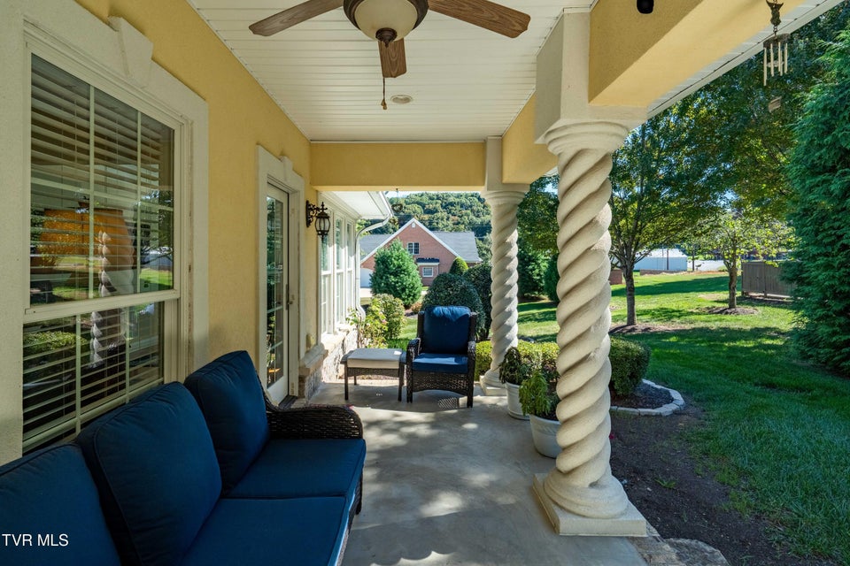 Photo #19: 1128 Keeview Drive