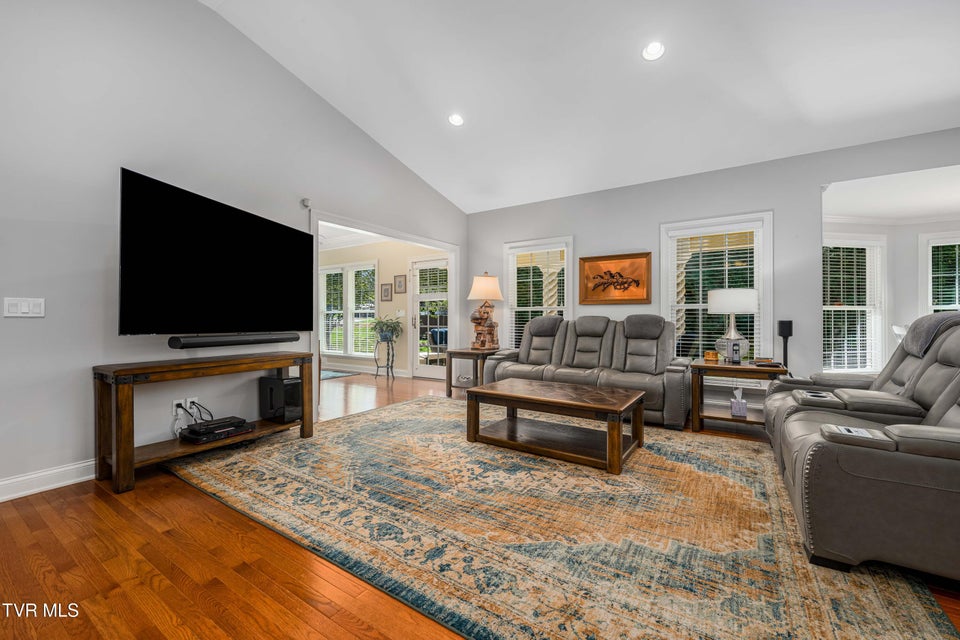 Photo #21: 1128 Keeview Drive