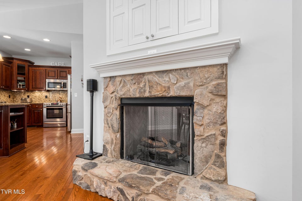 Photo #25: 1128 Keeview Drive