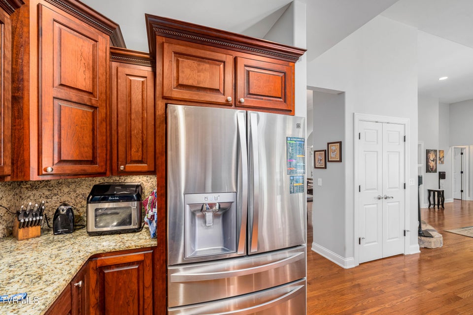 Photo #32: 1128 Keeview Drive