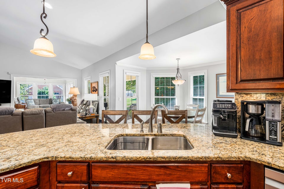 Photo #33: 1128 Keeview Drive