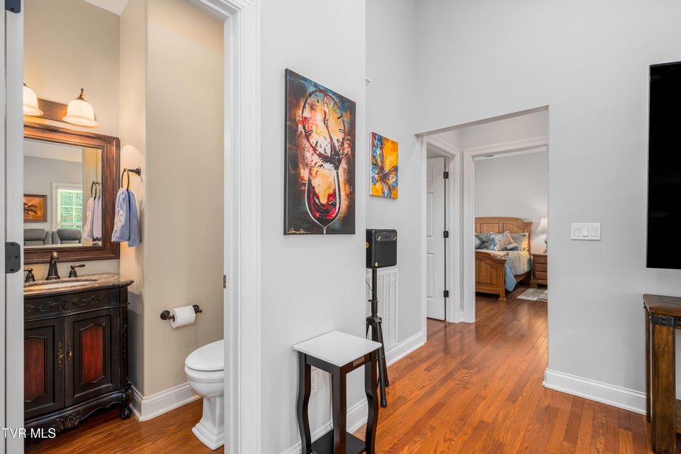 Photo #37: 1128 Keeview Drive