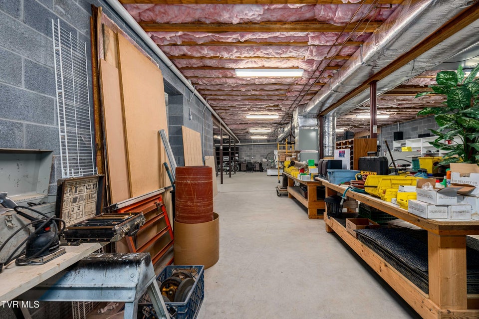 Photo #62: 1128 Keeview Drive