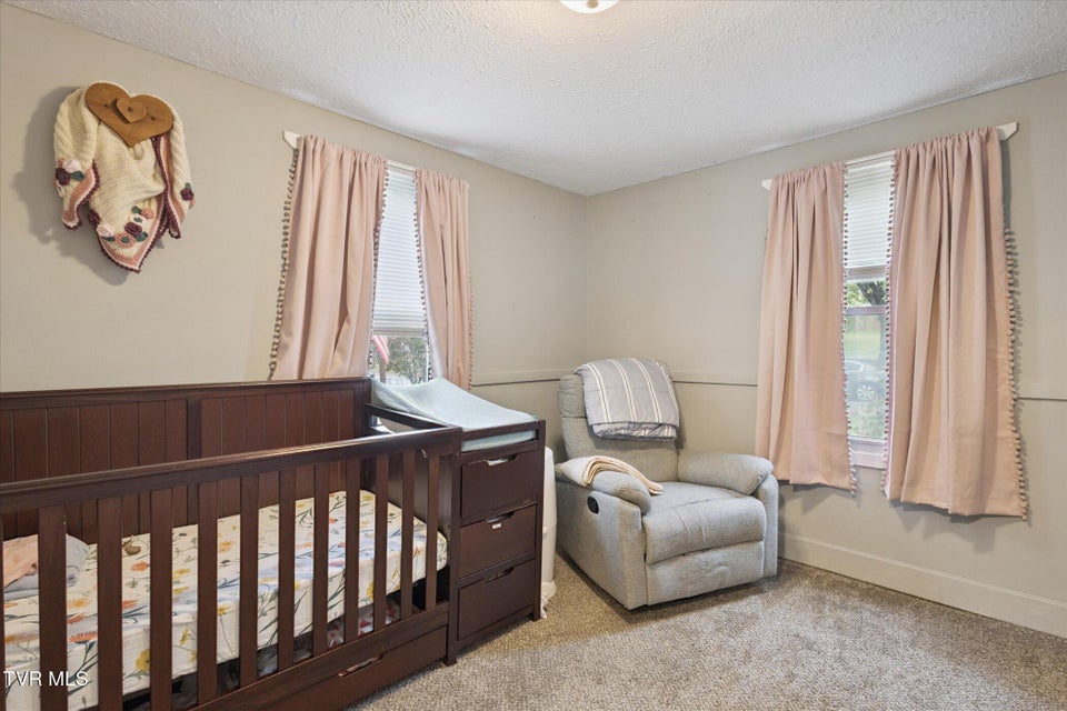 Photo #15: 225 Atlanta Avenue