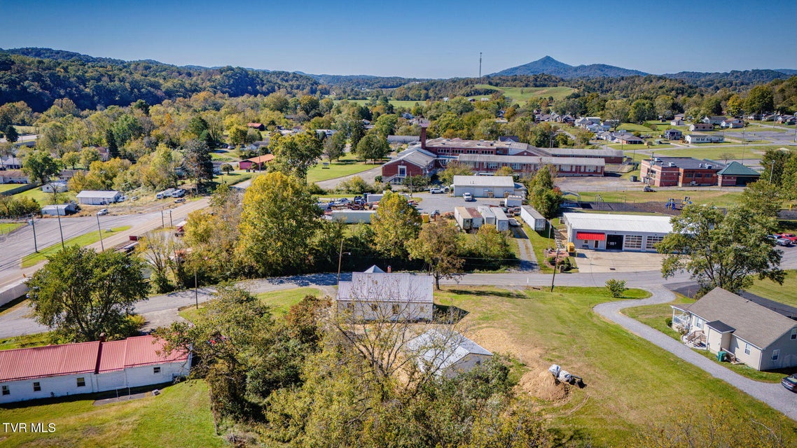 Photo #38: 108 Rosemont Street