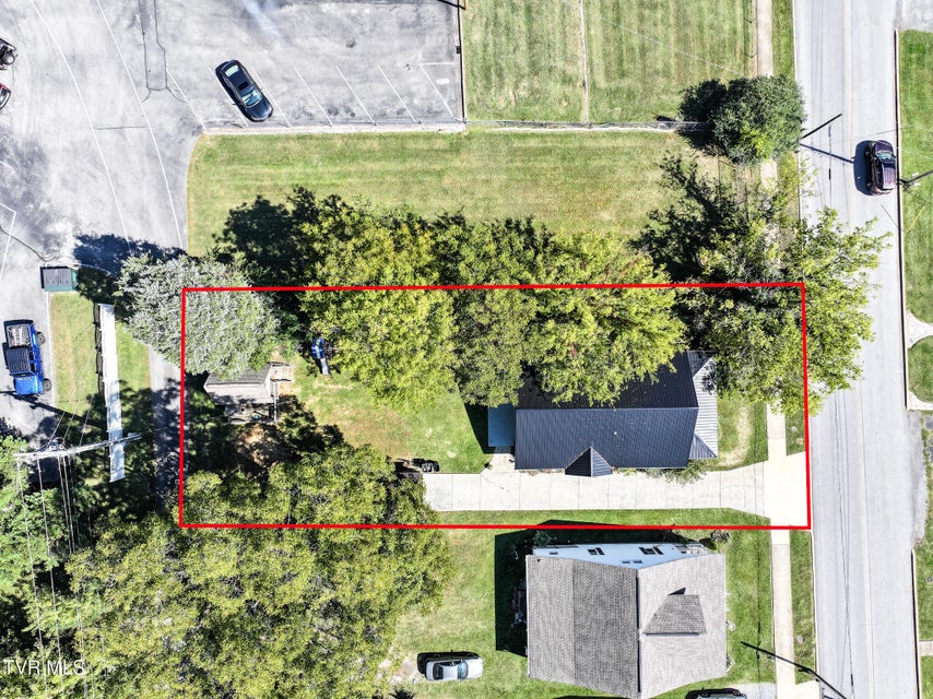 Photo #43: 706 Carson Street