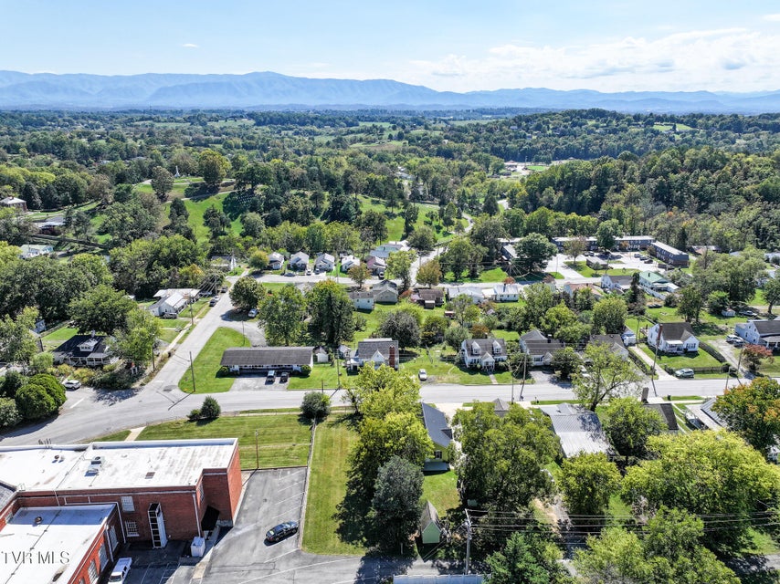 Photo #46: 706 Carson Street