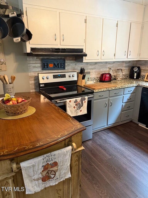 Photo #3: 244 Rosenbaum Hollow Lane