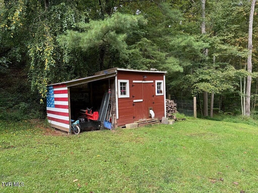 Photo #15: 244 Rosenbaum Hollow Lane